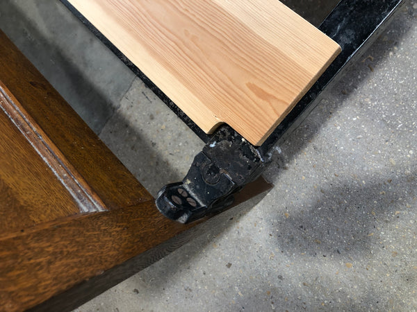 Wooden single bedframe