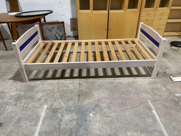 Wooden Single Bed